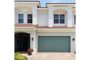 2 Nottingham Pl, Boynton Beach, FL 33426, Sold 08/17/20