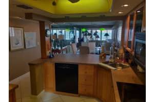 10102 S Ocean Dr, Jensen Beach, FL 34957, Sold 07/17/20