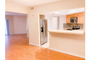 101 Weybridge Cir, Royal Palm Beach, FL 33411, Sold 06/05/20