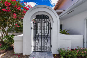 6004 Vista Linda Ln, Boca Raton, FL 33433, Sold 08/17/20