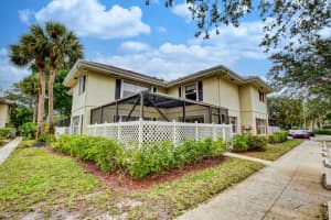 40 Essex Ct, Royal Palm Beach, FL 33411, Sold 06/26/20