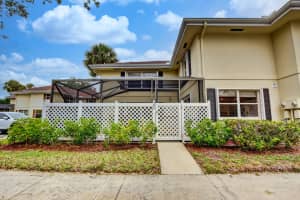 40 Essex Ct, Royal Palm Beach, FL 33411, Sold 06/26/20