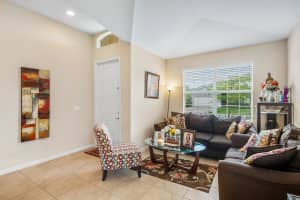 4827 Foxtail Palm Ct, Greenacres, FL 33463, Sold 09/09/20