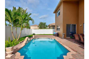 8608 Palisades Lakes Dr, West Palm Beach, FL 33411, Sold 07/17/20