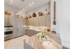 120 Vintageisle Ln, Palm Beach Gardens, FL 33418, Sold 07/31/20