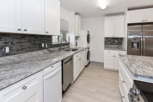 848 SW 9th St Cir, Boca Raton, FL 33486, Sold 07/23/20