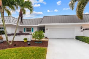 2828 SE Fairway W b8, Stuart, FL 34997, Sold 02/26/21