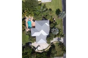 1198 NE Bayside Pl, Jensen Beach, FL 34957, Sold 07/10/20