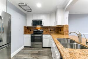 2379 Treasure Isle Dr APT 26, West Palm Beach, FL 33410, Sold 05/06/21