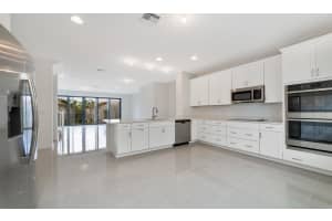 613 Windward Cir, Boynton Beach, FL 33435, Sold 07/24/20