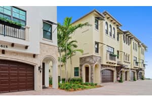 621 Windward Cir, Boynton Beach, FL 33435, Sold 07/09/20