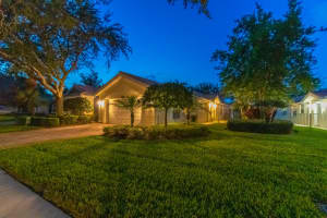 695 Hudson Bay Dr, Palm Beach Gardens, FL 33410, Sold 09/30/20