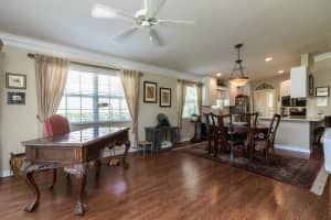 695 Hudson Bay Dr, Palm Beach Gardens, FL 33410, Sold 09/30/20
