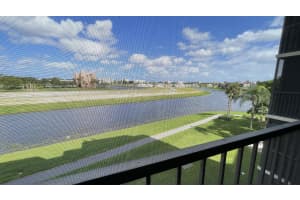 7370 S Oriole Blvd, Delray Beach, FL 33446, Sold 04/30/21