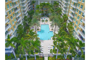 625 Casa Loma Blvd, Boynton Beach, FL 33435, Sold 07/02/20