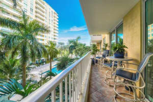 625 Casa Loma Blvd, Boynton Beach, FL 33435, Sold 07/02/20