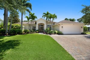 8149 SW Yachtsmans Dr, Stuart, FL 34997, Sold 07/20/20