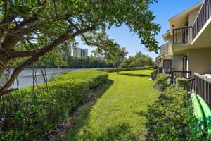 1902 Fairway Dr S, Jupiter, FL 33477, Sold 06/26/20