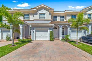 68 Legacy Ct, Delray Beach, FL 33445, Sold 07/29/20