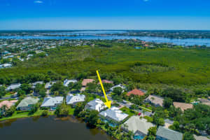 809 SW Lighthouse Dr, Palm City, FL 34990, Sold 06/30/20