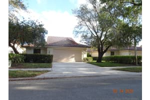 2830 Cuyahoga Ln, West Palm Beach, FL 33409, Sold 08/26/20