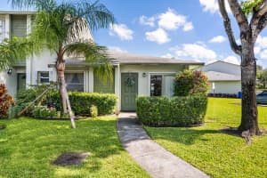 857 Crystal Lake Dr, Pompano Beach, FL 33064, Sold 07/31/20