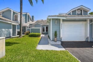 3777 Island Club Cir E, Lake Worth, FL 33462, Sold 06/18/20