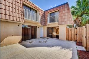 704 Mill Valley Pl, West Palm Beach, FL 33409, Sold 07/02/20