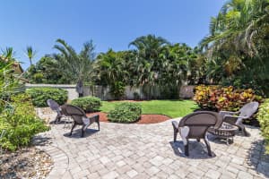 2570 Iroquois Cir, West Palm Beach, FL 33409, Sold 06/18/20