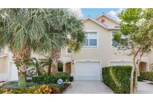 1104 Pinewood Lake Ct, Greenacres, FL 33415, Sold 06/22/20