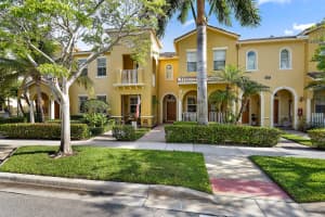 127 Seagrape Dr, Jupiter, FL 33458, Sold 07/24/20