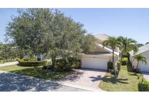 12295 SE Plandome Dr, Hobe Sound, FL 33455, Sold 07/02/20