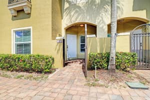 124 Monterey Bay Dr, Boynton Beach, FL 33426, Sold 08/14/20