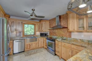 3860 NE Sugarhill Ave, Jensen Beach, FL 34957, Sold 10/15/20