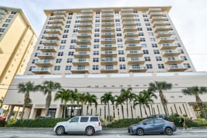 437 Golden Isles Dr #4c, Hallandale Beach, FL 33009, Sold 06/29/21