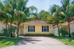 3322 Elizabeth Pl S, Palm Springs, FL 33461, Sold 07/07/20