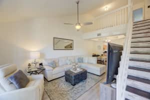 326 SE 23rd Ave, Boynton Beach, FL 33435, Sold 06/24/20