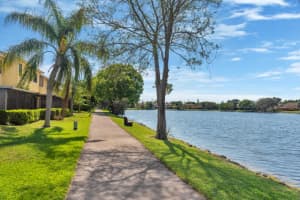 5274 Jog Ln, Delray Beach, FL 33484, Sold 07/16/20