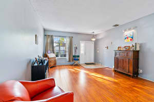 108 Woodlake Cir, Greenacres, FL 33463, Sold 08/27/20