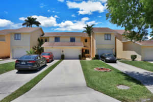1577 Woodbridge Lakes Cir, West Palm Beach, FL 33406, Sold 06/19/20