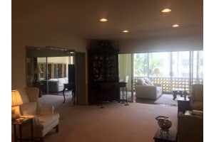 369 S Lake Dr, Palm Beach, FL 33480, Sold 04/30/21