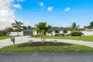 937 SW 36th Ct, Boynton Beach, FL 33435, Sold 08/14/20