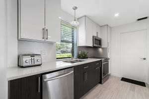 22 Ridge Pointe Dr, Boynton Beach, FL 33435, Sold 07/02/20