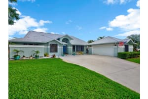 867 SW Catalina St, Palm City, FL 34990, Sold 08/26/20