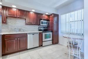 896 N Federal Hwy APT 533, Lantana, FL 33462, Sold 11/04/20