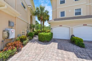 12719 SE Old Cypress Dr, Hobe Sound, FL 33455, Sold 02/05/21