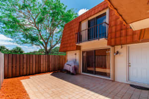 1830 San Juan Dr, Delray Beach, FL 33445, Sold 06/12/20