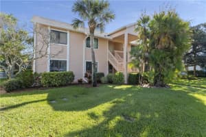 5720 Pelican Pointe Dr, Sebastian, FL 32958, Sold 06/15/20