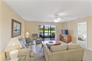 5720 Pelican Pointe Dr, Sebastian, FL 32958, Sold 06/15/20