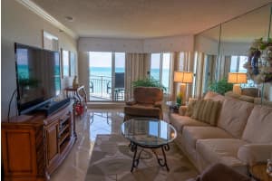 3870 N Hwy A1A, Fort Pierce, FL 34949, Sold 07/30/20